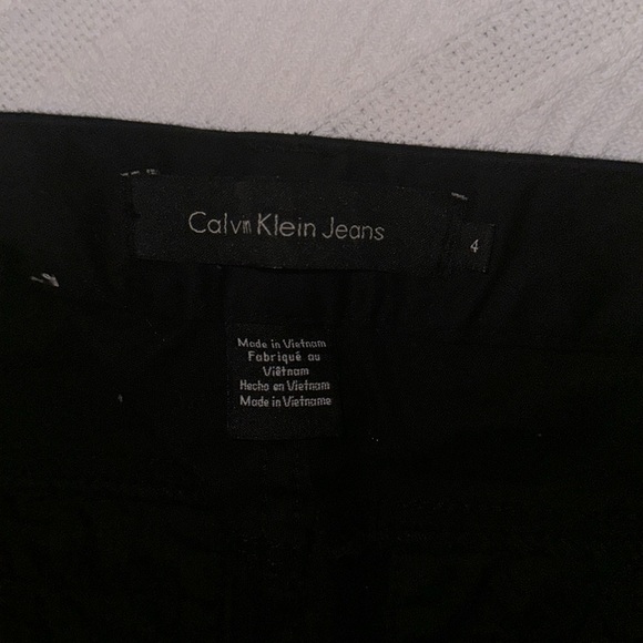 BLACK CALVIN KLEIN JEANS SIZE 4 - Picture 3 of 3